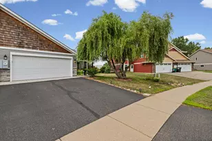53 Meadowlark Ln, Hudson, WI 54016 - Photo 4