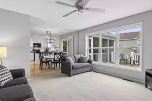 957 Lake Ridge Bay, Woodbury, MN 55129 - Photo 2