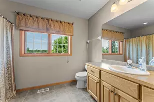 40617 Lowden Ave, North Branch, MN 55056 - Photo 74