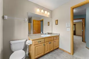 40617 Lowden Ave, North Branch, MN 55056 - Photo 76