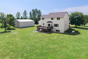 40617 Lowden Ave, North Branch, MN 55056 - Photo 114