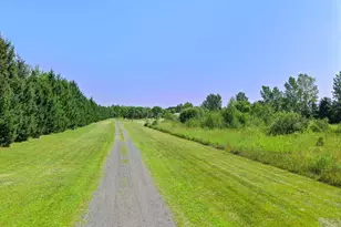 40617 Lowden Ave, North Branch, MN 55056 - Photo 28