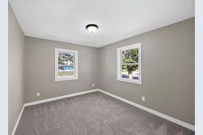 610 Jefferson Avenue SW, Eyota, MN 55934 - Photo 2