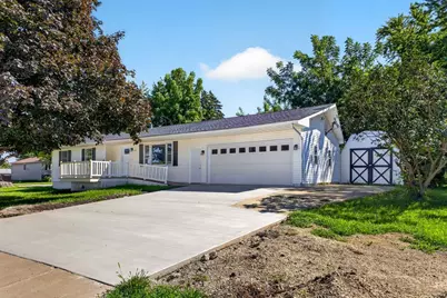 610 Jefferson Avenue SW, Eyota, MN 55934 - Photo 10