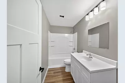 610 Jefferson Avenue SW, Eyota, MN 55934 - Photo 8