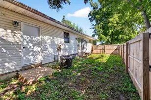 610 Jefferson Ave SW, Eyota, MN 55934 - Photo 18