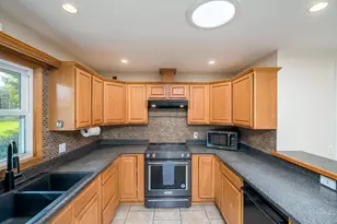 914 N 5th St, Saint Peter, MN 56082 - Photo 12