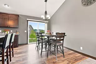 270 Prairie Rd, New Richmond, WI 54017 - Photo 10