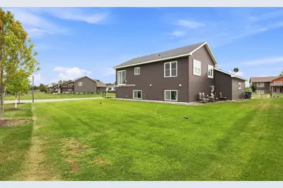 270 Prairie Road, New Richmond, WI 54017 - Photo 2