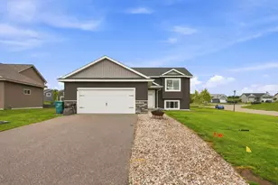 270 Prairie Rd, New Richmond, WI 54017 - Photo 4