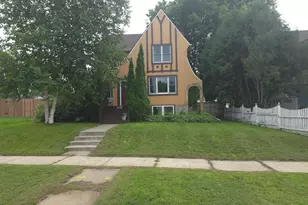 106 Webster St, Fairmont, MN 56031 - Photo 1