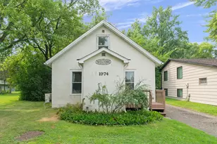 1974 Stillwater St, White Bear Lake, MN 55110 - Photo 4