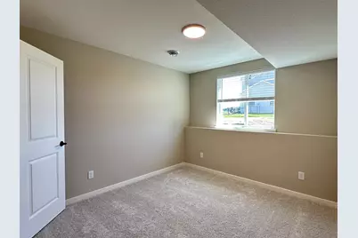 1664 Lund Way, Shakopee, MN 55379 - Photo 10