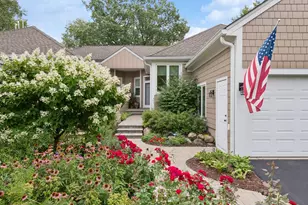 2928 Pelican Point Cir, Mound, MN 55364 - Photo 6