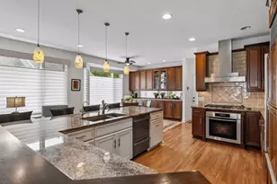 2928 Pelican Point Cir, Mound, MN 55364 - Photo 14