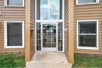 810 6th Street S #1, Hopkins, MN 55343 - Photo 8