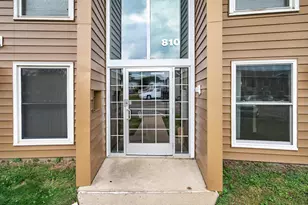 810 6th St S, Hopkins, MN 55343 - Photo 8