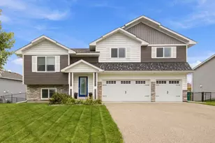 1638 Hidden Trail, Mayer, MN 55360 - Photo 2