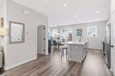 2864 Lexington Place N, Roseville, MN 55113 - Photo 8