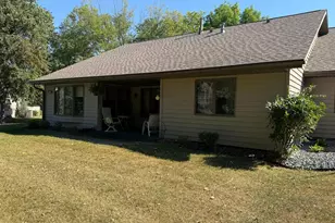 657 Hi Park Ave, Red Wing, MN 55066 - Photo 8