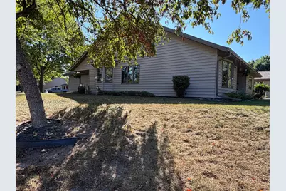 657 Hi Park Avenue, Red Wing, MN 55066 - Photo 6