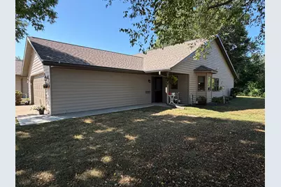 657 Hi Park Avenue, Red Wing, MN 55066 - Photo 4
