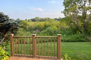 3569 Gershwin Ave N, Oakdale, MN 55128 - Photo 6