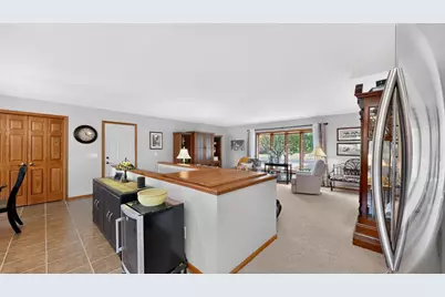 31518 Lakeview Drive, Lake City, MN 55041 - Photo 8