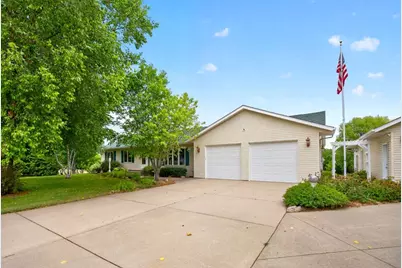 31518 Lakeview Drive, Lake City, MN 55041 - Photo 2