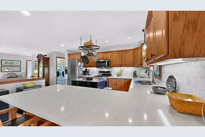 31518 Lakeview Drive, Lake City, MN 55041 - Photo 10