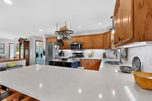 31518 Lakeview Dr, Lake City, MN 55041 - Photo 10