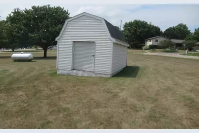 241 6th Street, Chandler, MN 56122 - Photo 6