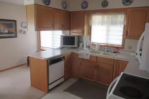 241 6th St, Chandler, MN 56122 - Photo 10