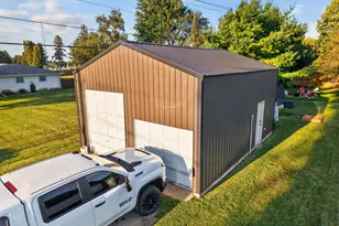 540 2nd Ave NW, Plainview, MN 55964 - Photo 8