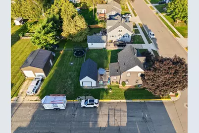 540 2nd Avenue NW, Plainview, MN 55964 - Photo 6