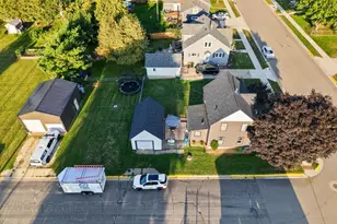 540 2nd Ave NW, Plainview, MN 55964 - Photo 6