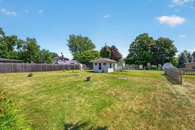 417 W Irving Street, Lake City, MN 55041 - Photo 4