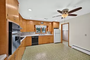 417 W Irving St, Lake City, MN 55041 - Photo 14
