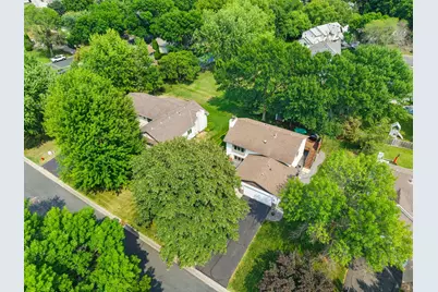 9220 Orchid Lane N, Maple Grove, MN 55369 - Photo 2