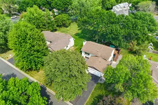 9220 Orchid Ln N, Maple Grove, MN 55369 - Photo 2