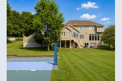 801 Spring Brook Drive, Winona, MN 55987 - Photo 12