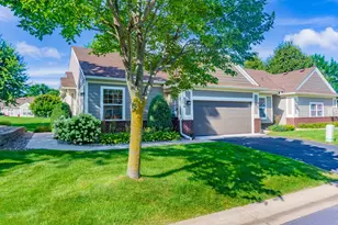 8356 Crabapple Ct, Victoria, MN 55386 - Photo 2