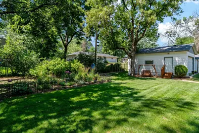 8918 Emerson Avenue S, Bloomington, MN 55420 - Photo 26