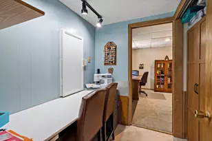 8918 Emerson Ave S, Bloomington, MN 55420 - Photo 24