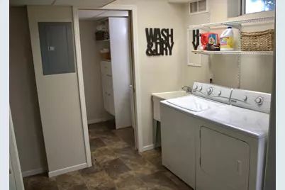 715 NW 9th Avenue, Grand Rapids, MN 55744 - Photo 38
