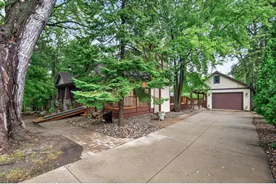 9845 Brookside Avenue, Bloomington, MN 55431 - Photo 32