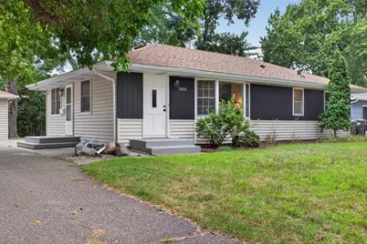 1925 W 92nd Street, Bloomington, MN 55431 - Photo 2