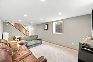 1010 22nd Ave S, Moorhead, MN 56560 - Photo 18