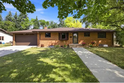 1010 22nd Avenue S, Moorhead, MN 56560 - Photo 1