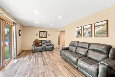 1010 22nd Avenue S, Moorhead, MN 56560 - Photo 6